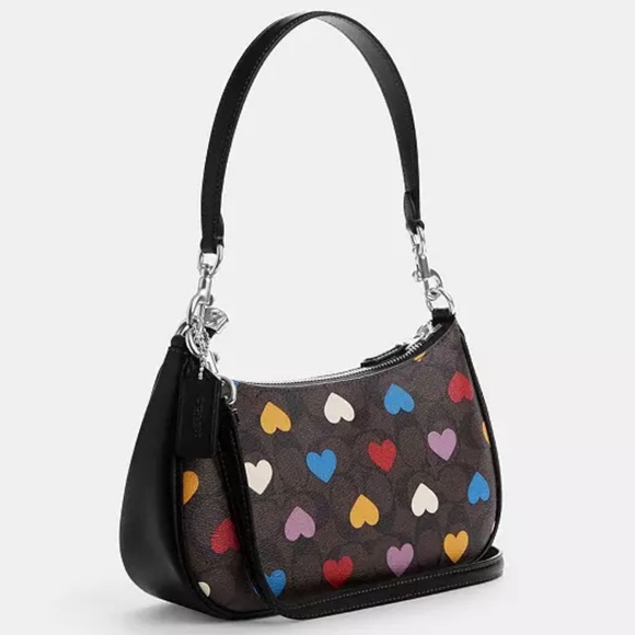 ❤️💙💜💛HP🪅NWT COACH TERI SHOULDER BAG IN SIGNATURE CANVAS WITH HEART PRINT - Picture 3 of 17